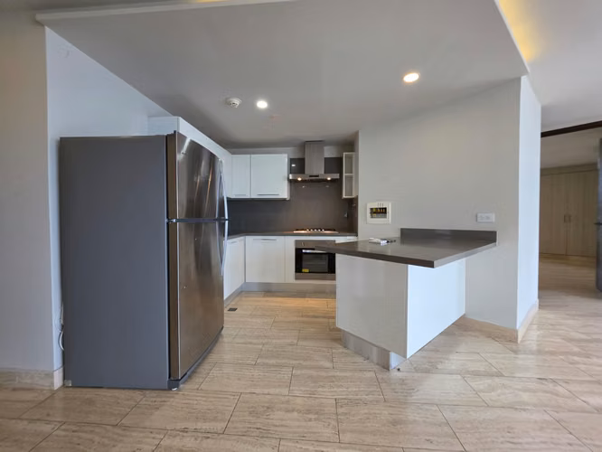Apartamento en venta Costa del Este The Regent Vista al Mar 2 rec