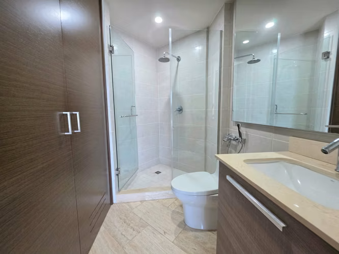 Apartamento en venta Costa del Este The Regent Vista al Mar 2 rec
