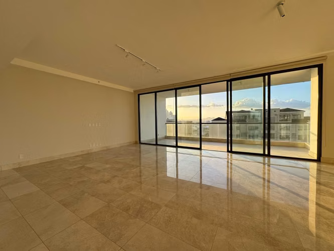 Venta de Apartamento en Santa María, PH Albatross, 339m²
