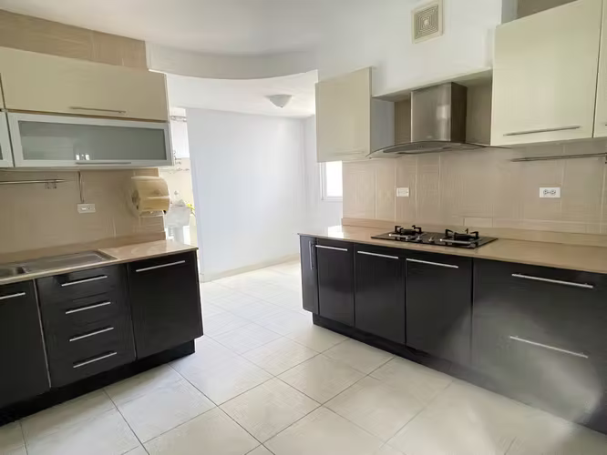 Amplio Apartamento en Alquiler en Dos Mares