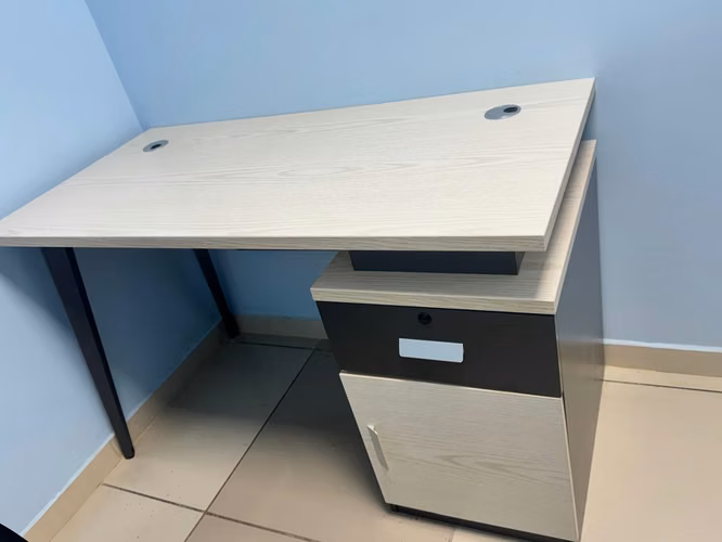 Se vende mobiliario de local