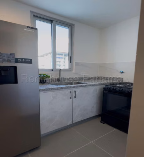 Venta de apartamento en La Cresta AK