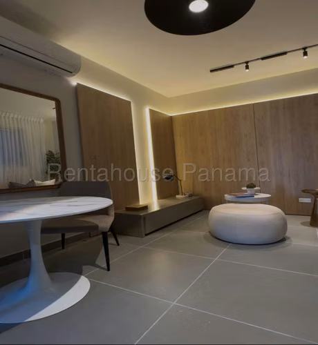 Venta de apartamento en La Cresta AK
