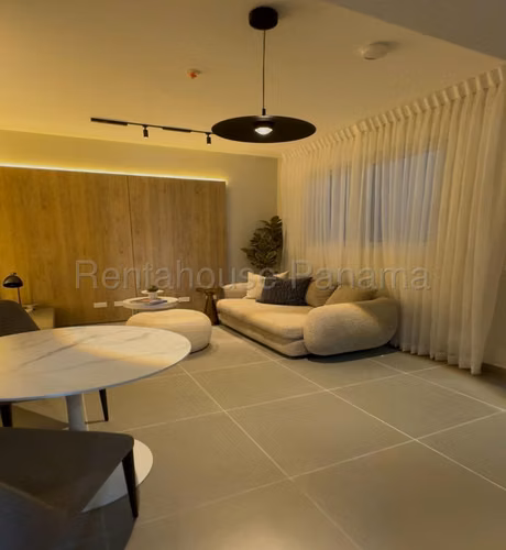 Venta de apartamento en La Cresta AK