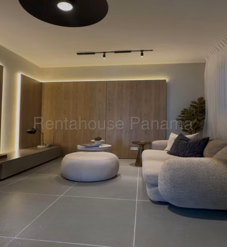 Venta de apartamento en La Cresta AK