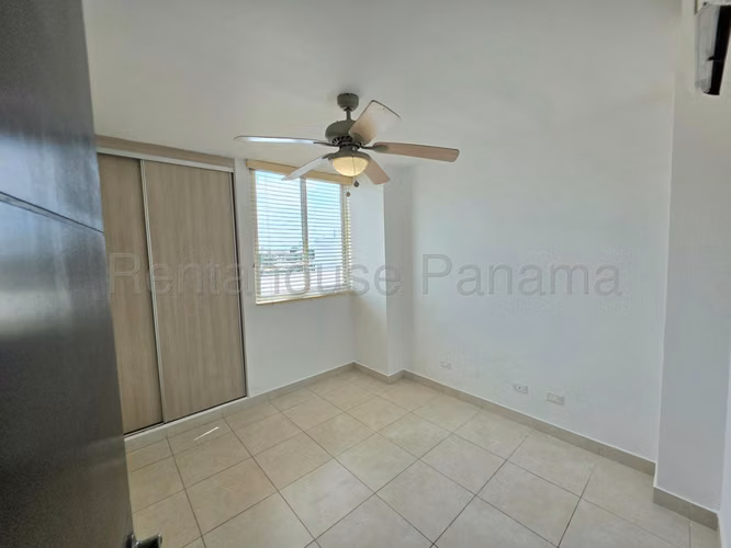 Venta de apartamento en Edison Park AK - Imagen 8