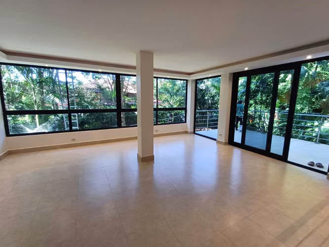 CASA ALBROOK 4 REC 4 BA cercano a Embassy Club, Clayton, Senderos, Albrook, Cardenas