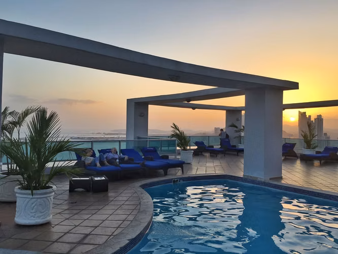 VENDO LINDO APARTAMENTO EN AVENIDA BALBOA