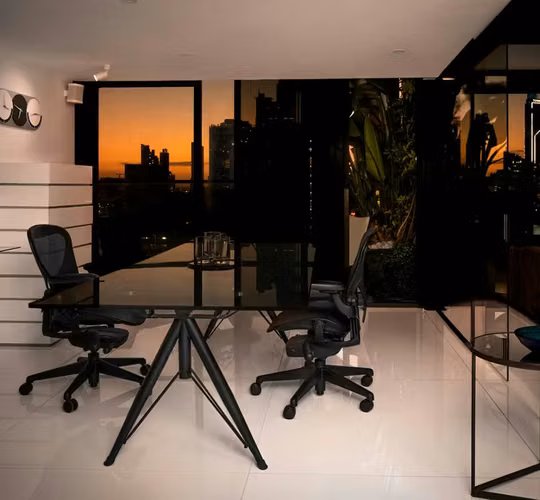 PENTHOUSE DE AUTOR | 800m² de Lujo Arquitectónico en Punta Paitilla