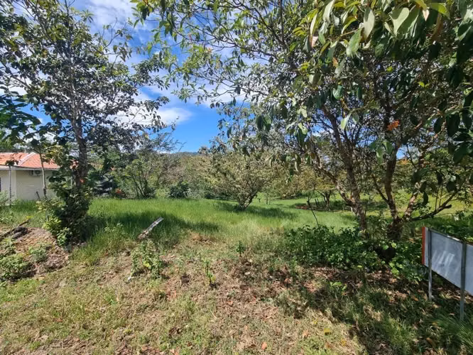 Se vende terreno en San carlitos 1000 mt2 63 mil