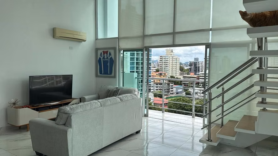 apartment loft for sale in El Cangrejo