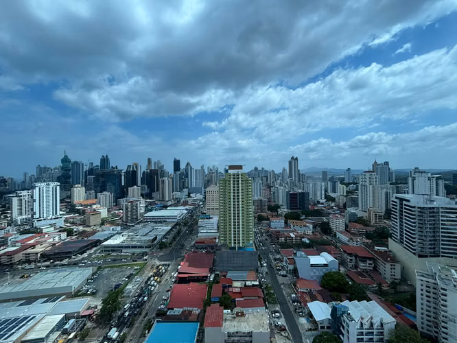 VENTA APARTAMENTO EN EL CARMEN PH RAINBOW