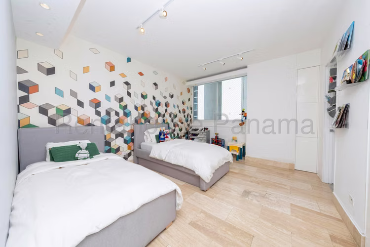 Se Vende Apartamento en Paitilla MDV26-6149