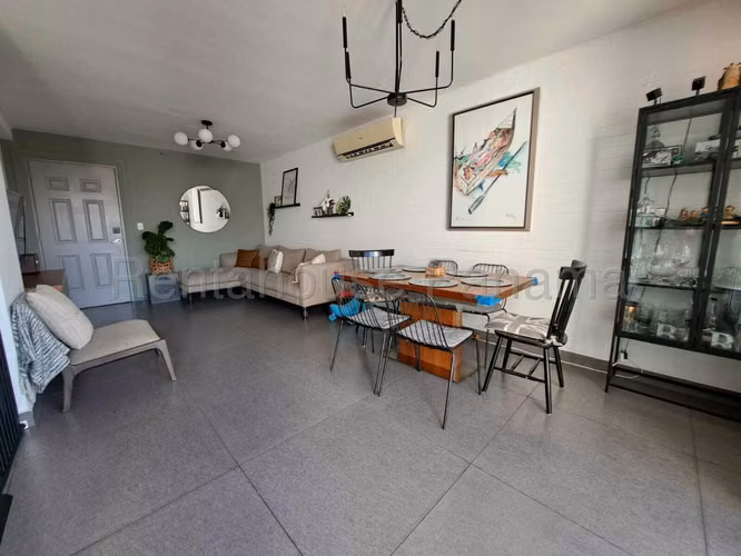 Venta de apartamento en Condado del Rey AK