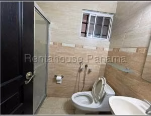 Venta de Casa con 364m2 en Hato Pintado 26-8091SR
