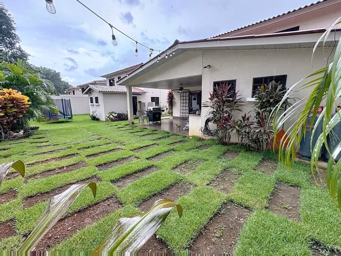 Venta de Casa en Costa Verde – PH Sunset Hills