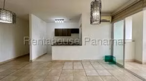 Venta de Apartamento con 68m2 en Vista Alegre PH Playa Dorada 26-8060SR