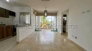 Venta de Apartamento con 68m2 en Vista Alegre PH Playa Dorada 26-8060SR