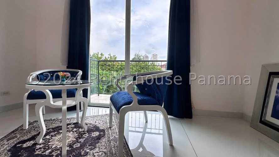 Casa en Alquiler en Santa Maria  con pisicna 26*4777Mfk
