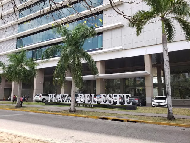 Vendo oficina en Costa del Este LF26-8036 Solo Cliente Directo