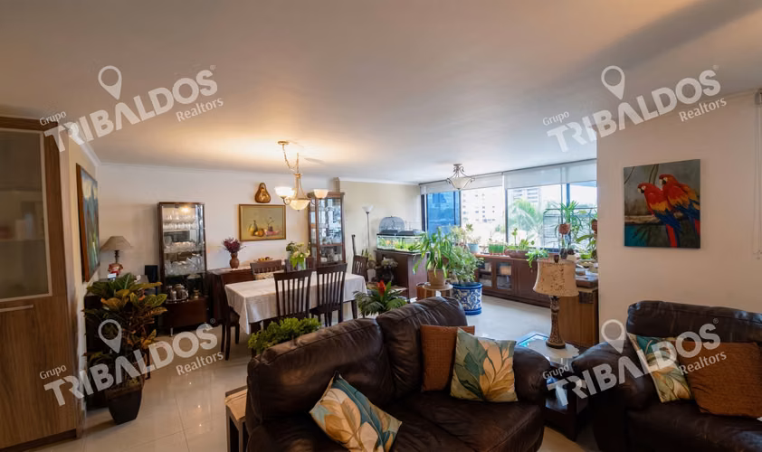 Apartment for sale in Obarrio.