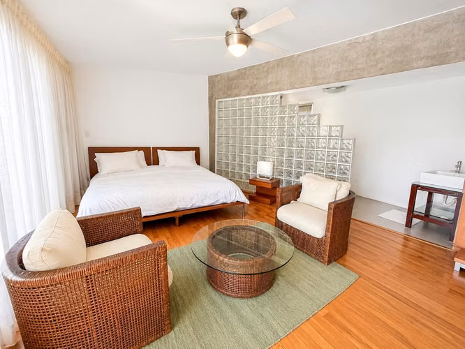 Venta de Residencia Moderna en Coronado
