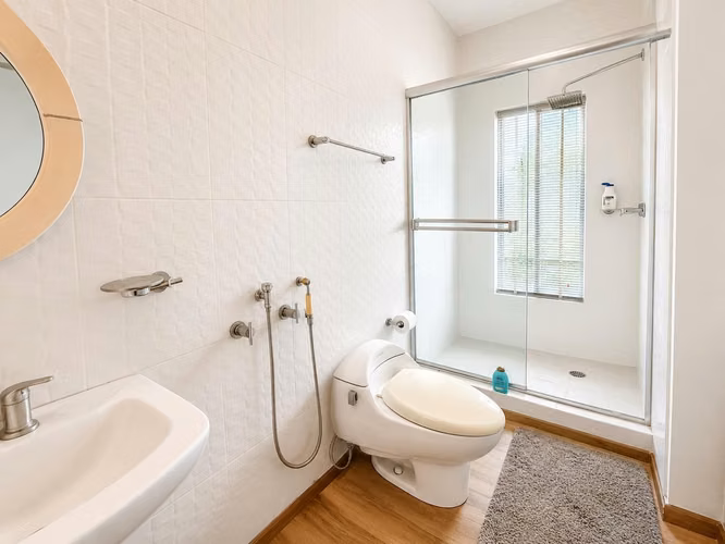 Venta de Residencia Moderna en Coronado