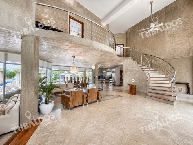 Venta de Residencia Moderna en Coronado