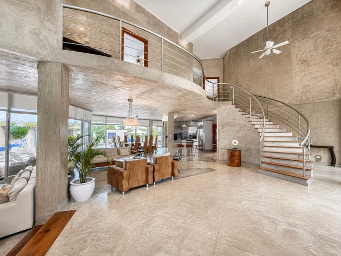 Venta de Residencia Moderna en Coronado