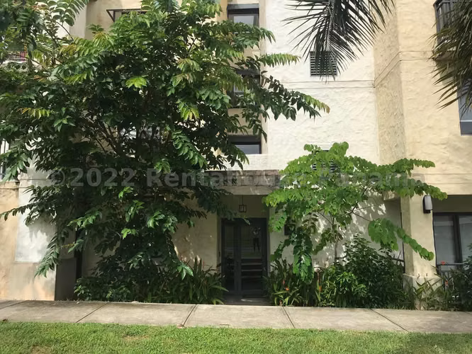 Apartamento en Venta en Panamá Pacífico MPM 26-8096