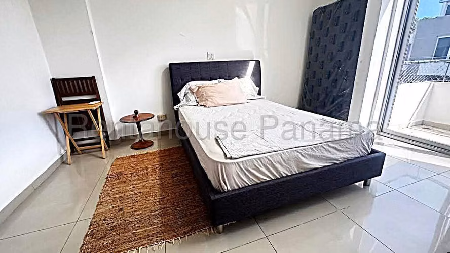 Alquilo Casa en Costa Sur villa sur OF 26-8070