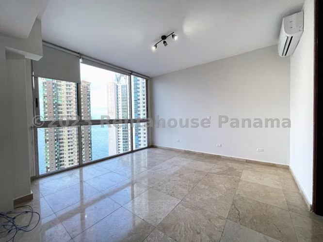 Venta de Apartamento en Punta Pacifica Ph Aqualina Tower NS
