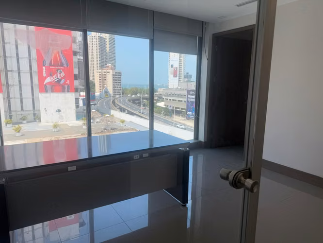 Alquiler Oficina 265 m2 Torre RBS Paitilla