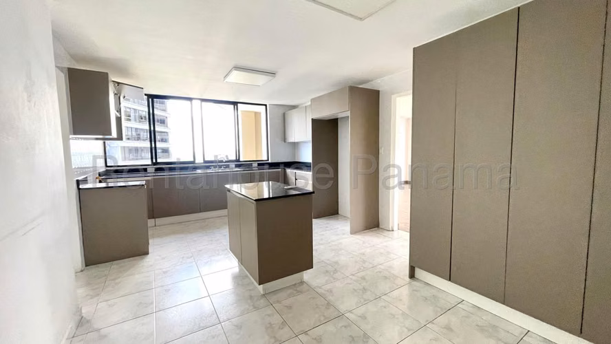 Venta de Apartamento en Paitilla 26*7263Mfk
