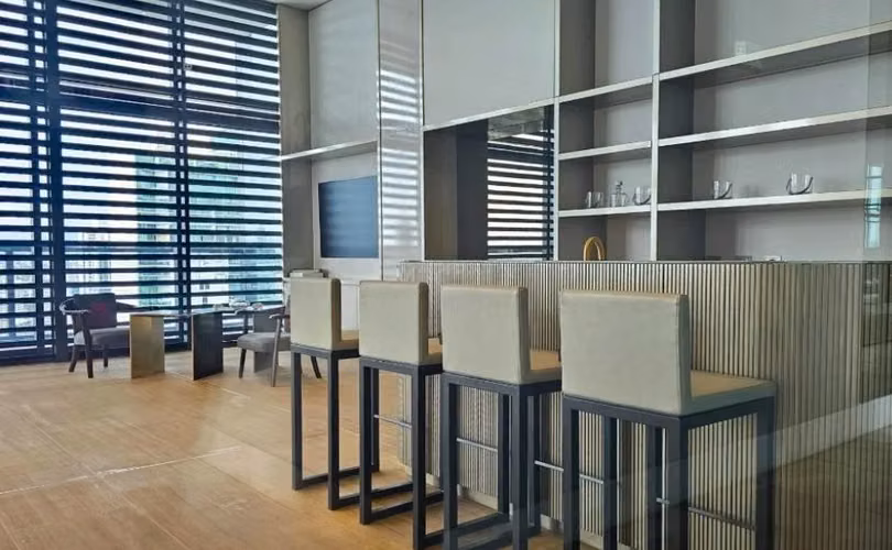 APARTAMENTO A 1 CUADRA DE LA CINTA COSTERA