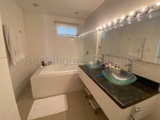 Casa en Venta en El Carmen 25YCG9075 - Imagen 13