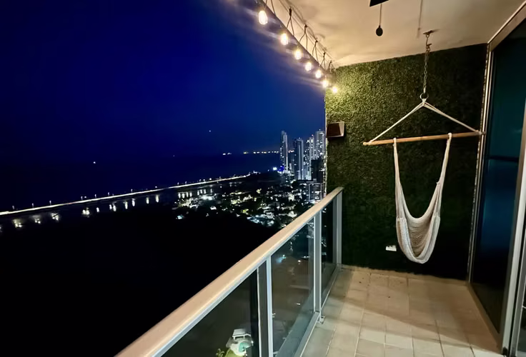 ICON TOWER | Lujo Remodelado en Coco del Mar – Piso Alto con Vista Despejada - Imagen 6