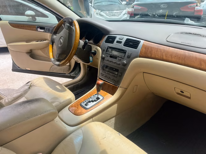 LEXUS ES330 SEDÁN 2006