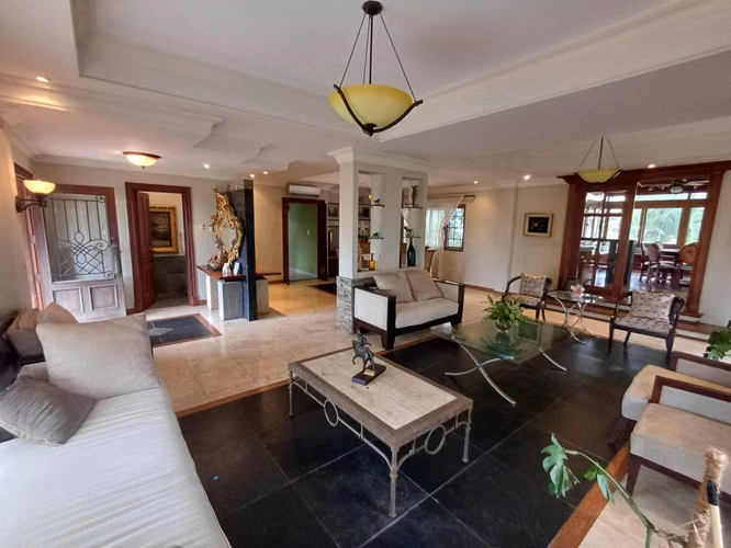 2 GRANDIOSAS casas en Albrook 1043 m2 2 casas 6 hab 6 ba cercano a Clayton, Ancon, Amador, Cardenas