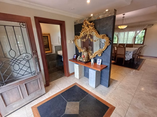 2 GRANDIOSAS casas en Albrook 1043 m2 2 casas 6 hab 6 ba cercano a Clayton, Ancon, Amador, Cardenas