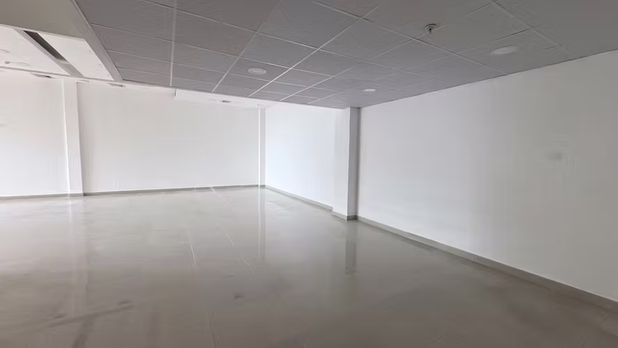 Alquiler de local comercial en San Francisco - Imagen 5