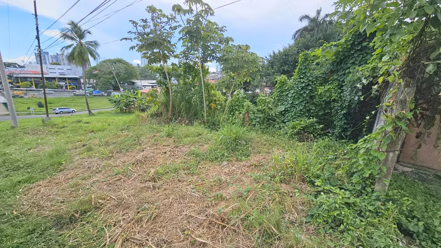 Venta de Terreno en Pueblo Nuevo 693 mt2. Zonificación R3. Haga una oferta