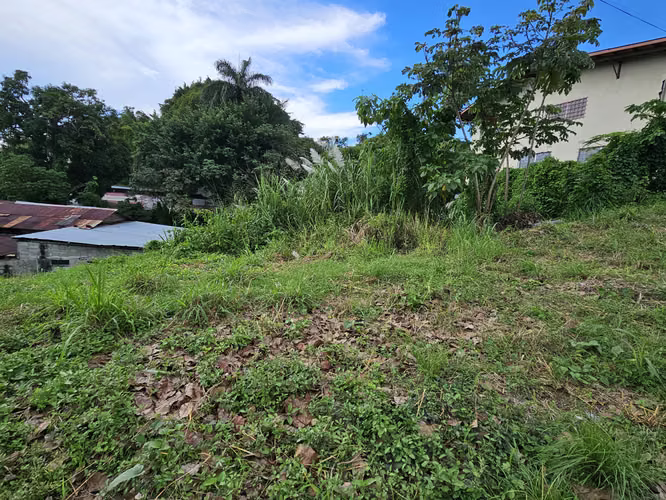 Venta de Terreno en Pueblo Nuevo 693 mt2. Zonificación R3. Haga una oferta