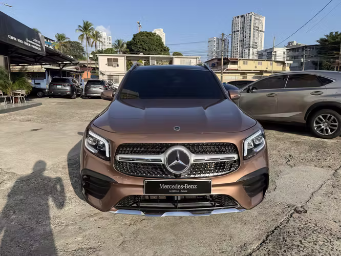 Mercedes benz Glb 200 Amg 2021