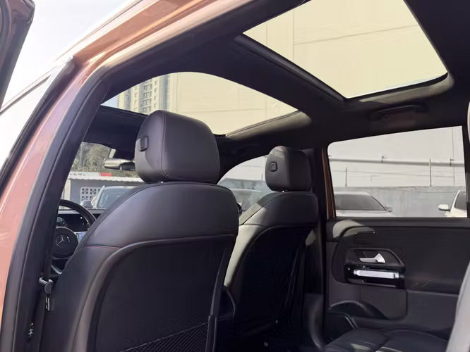 Mercedes benz Glb 200 Amg 2021