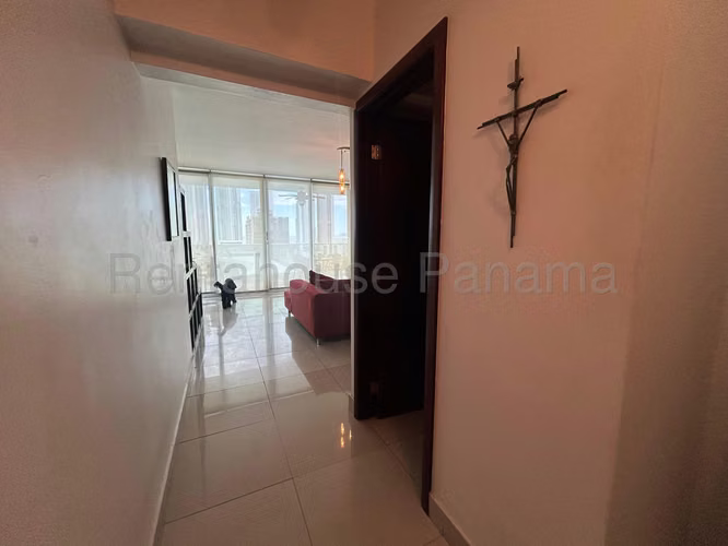 Se Vende Apartamento en Costa del Este LA26-7291