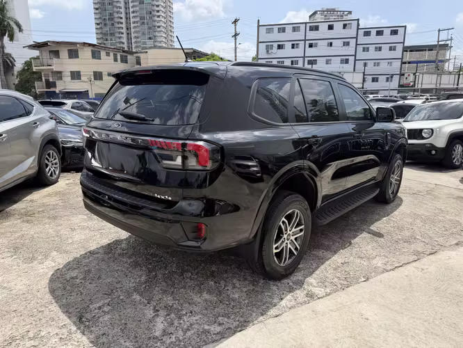 Ford Everest 2023
