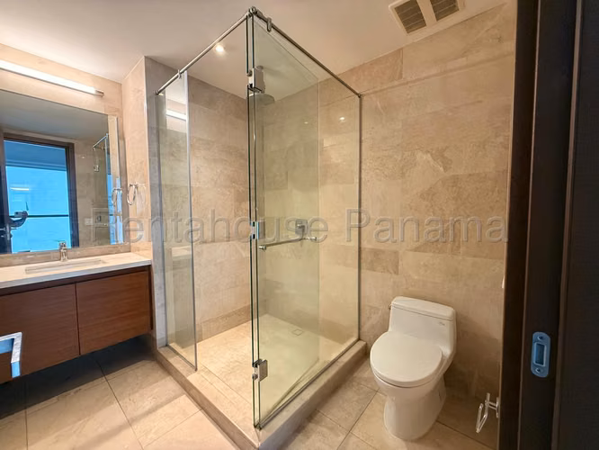 Se Vende Apartamento en Santa Maria LA27-264