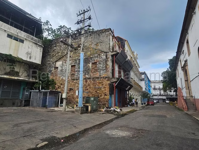 Venta de Terreno en Casco Antiguo BDP