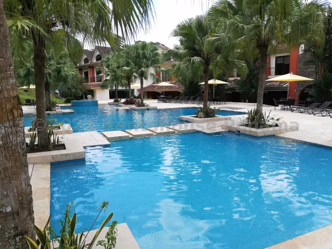 Venta de apartamento en Clayton AK